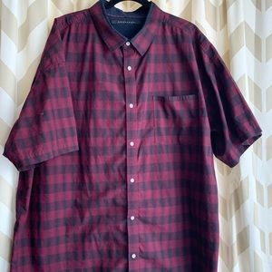 💕Sean John plaid button down shirt💕